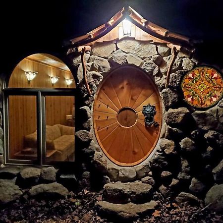 Shire Suite At White Lotus Eco Spa Retreat Stanardsville المظهر الخارجي الصورة
